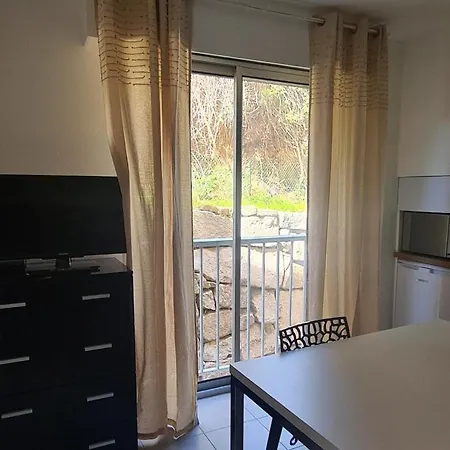 Studio 100M Plage Sable Fin, Sanguinaire, Ajaccio. Ajaccio (Corsica)